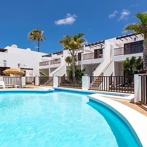 https://las-lilas.puertodelcarmen-hotels.org
